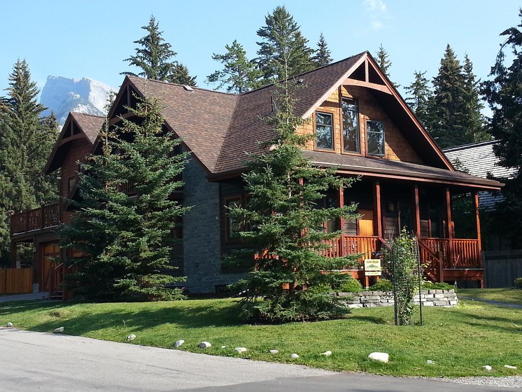 Banff Bear Bed&Breakfast Exterior foto